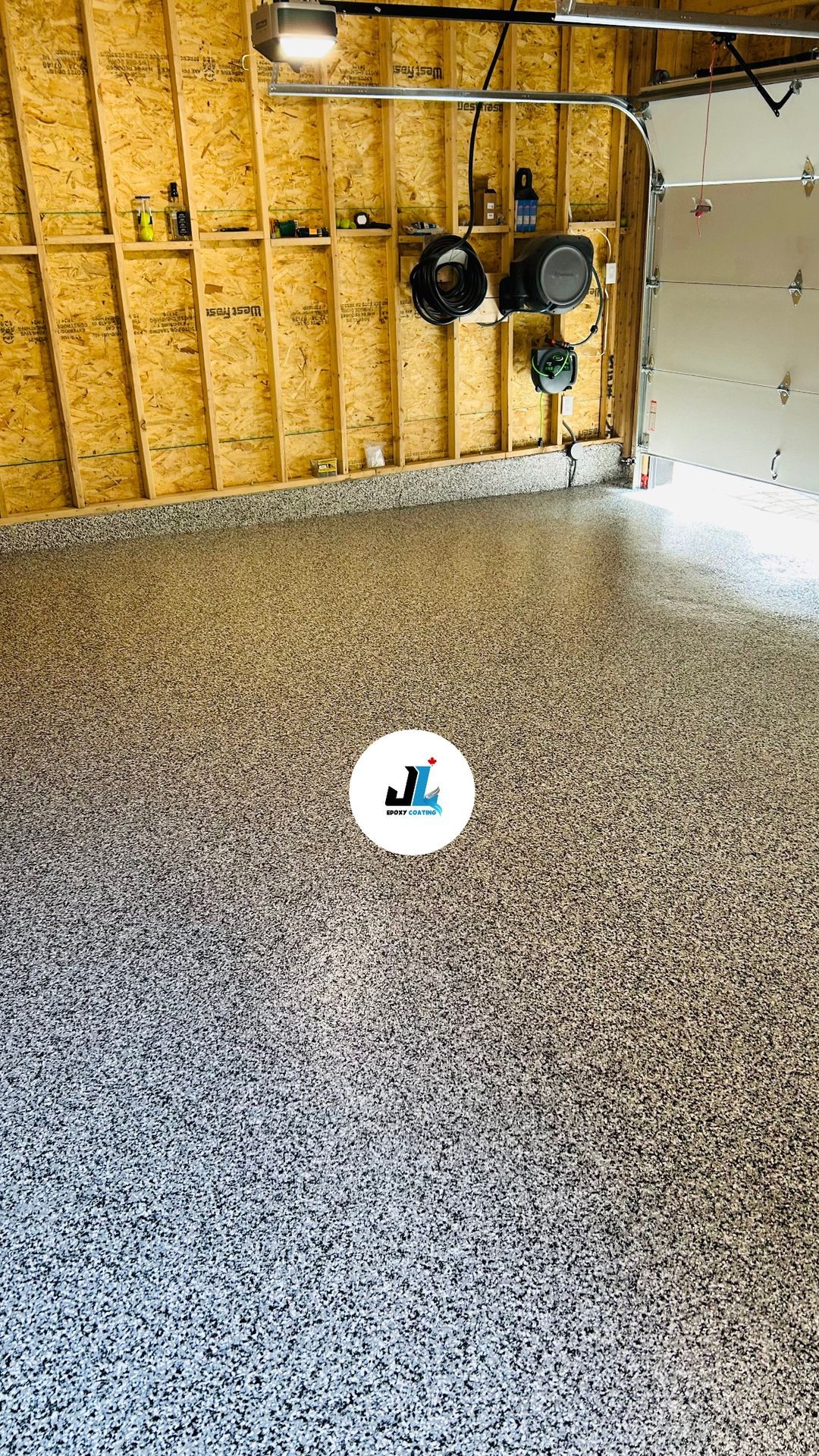 Residential Polyaspartic Flooring 